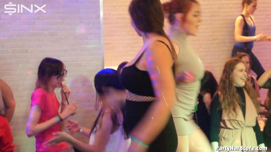 Party Hardcore Gone Crazy Vol. 44 Part 6 - Cam 4